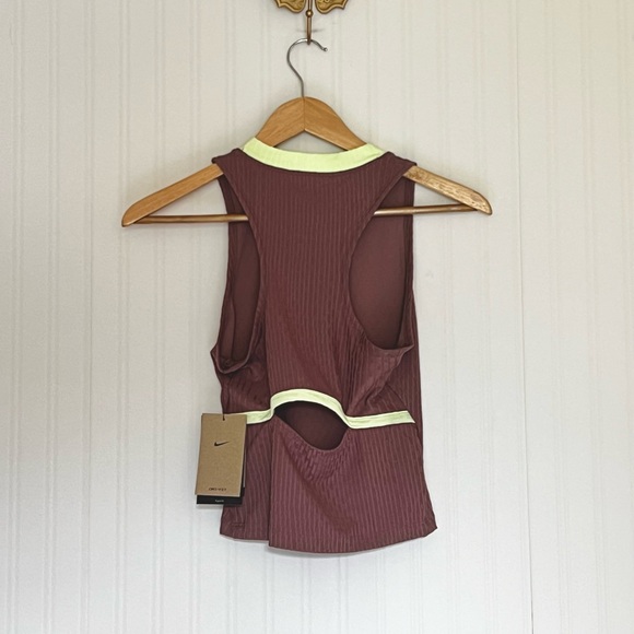 NWT Nike Dri-FIT - Picture 2 of 4